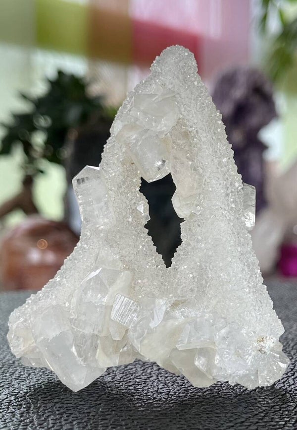 Apofylliet op Bergkristal uit India ruw, medium