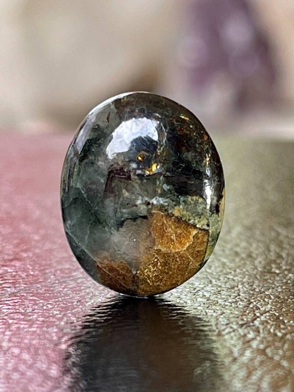 Astrofylliet edelsteen cabochon ovaal, klein