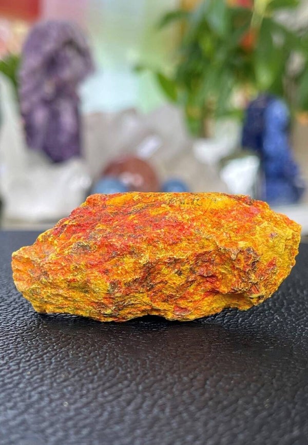 Auripigment of Orpiment uit Nevada ruw, medium