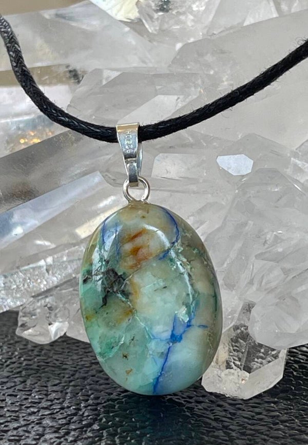Azuriet in Maansteen hangertje, met veter