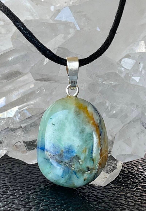 Azuriet in Maansteen hangertje, met veter