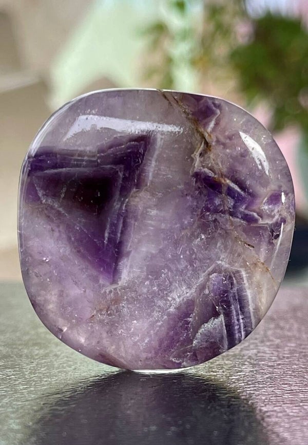 Band Amethist knuffelsteen plat, groot