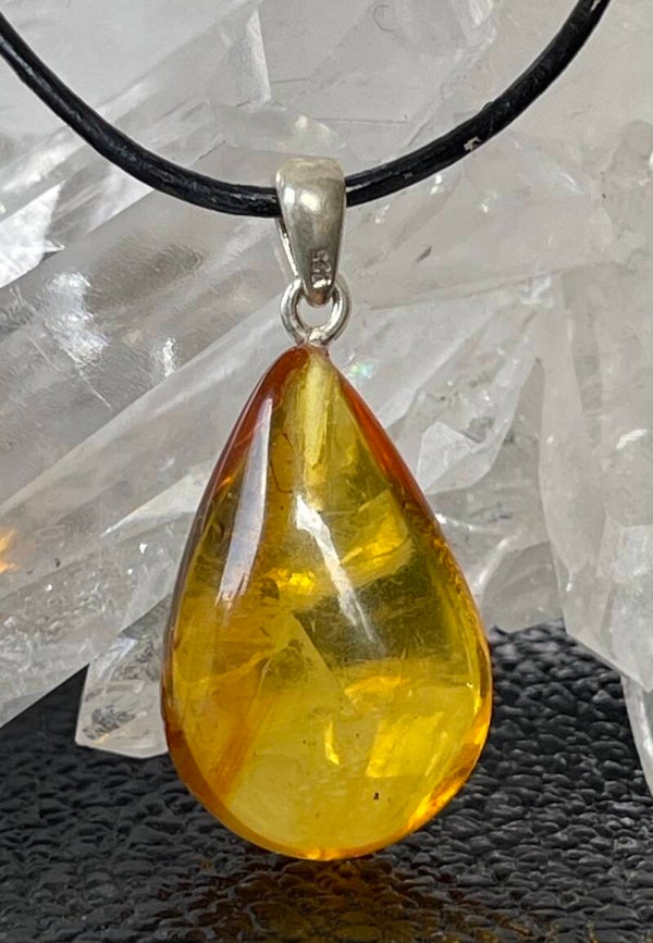 Barnsteen hangertje druppel, met veter