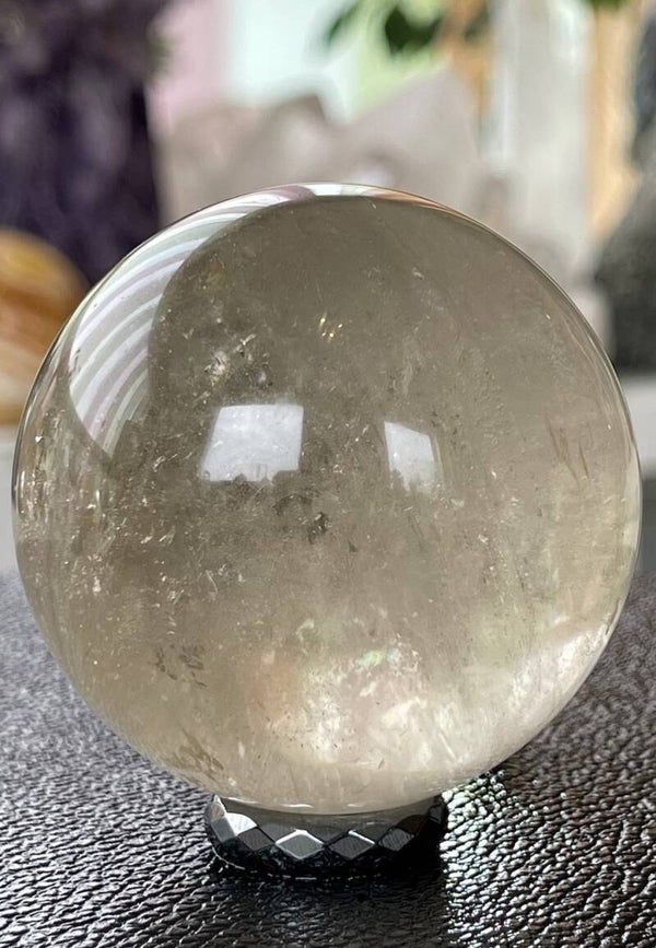 Bergkristal bol uit Madagaskar, medium 5,9cm