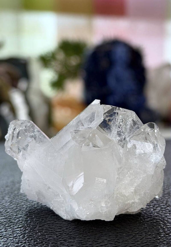 Bergkristal uit Brazilië cluster ruw, klein