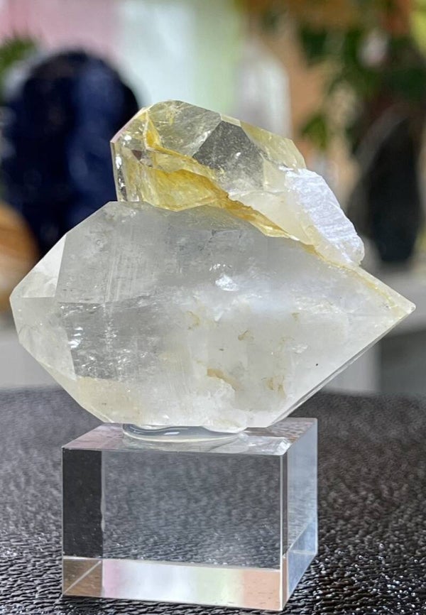 Bergkristal dubbeleinder punt uit Frankrijk ruw, klein-medium