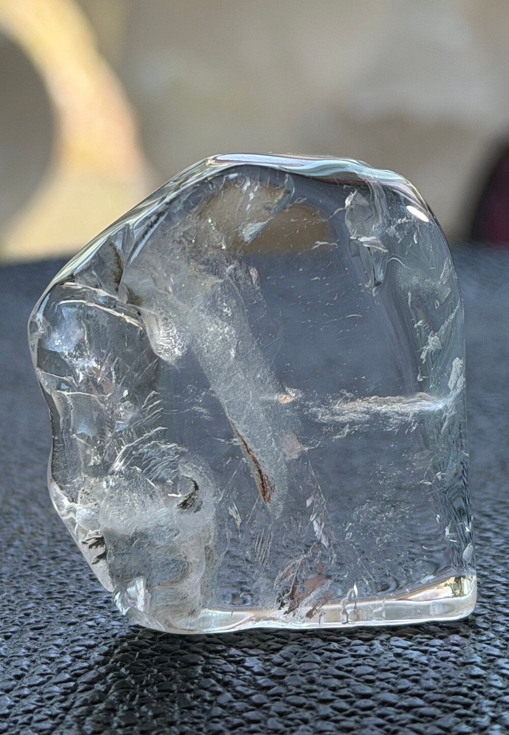 Bergkristal knuffelsteen plat