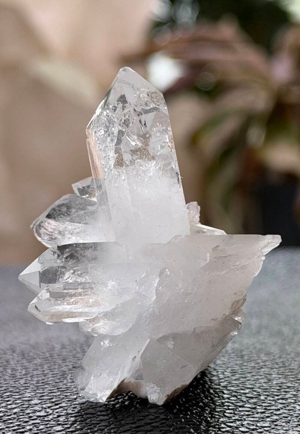 Bergkristal cluster punten uit de Himalaya, India ruw, klein