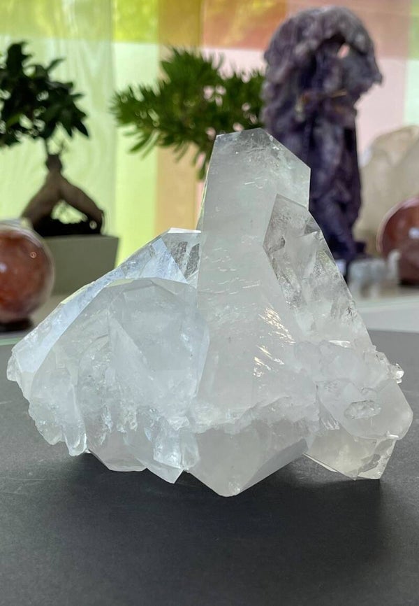Bergkristal cluster punt uit Brazilië ruw, groot