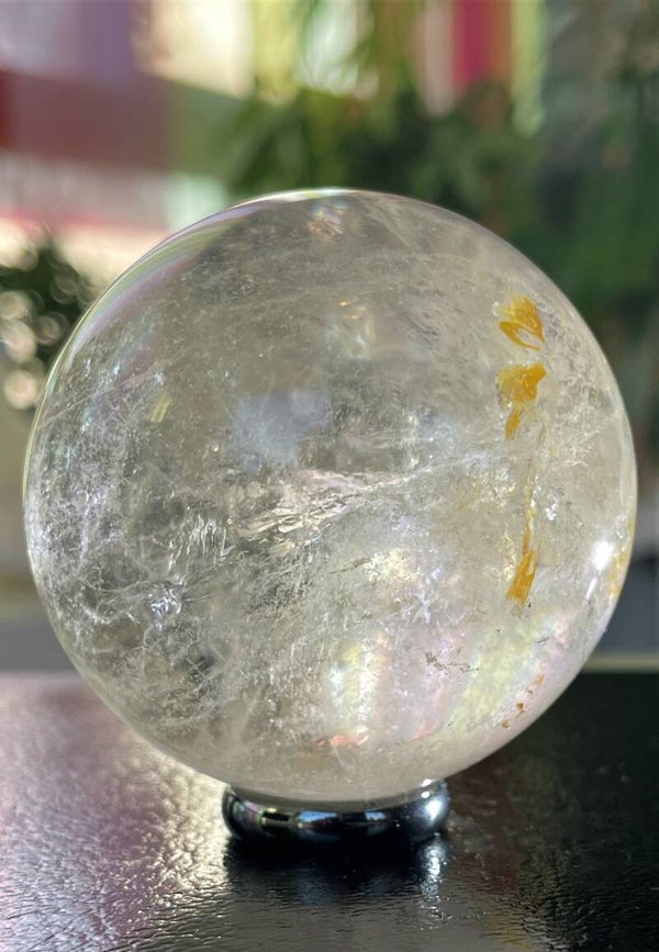 Bergkristal bol uit Madagaskar, medium-groot 6,8cm