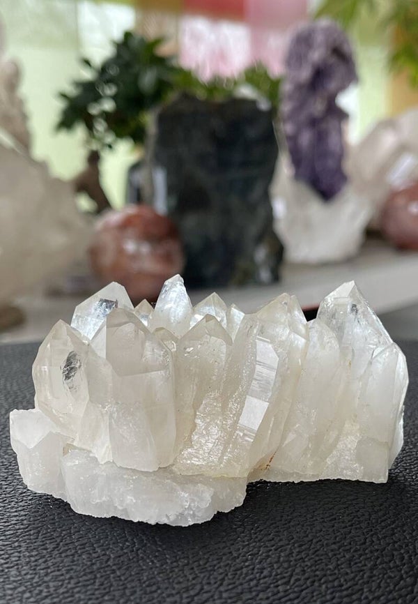 Bergkristal Lemurian cluster uit Peru ruw, medium