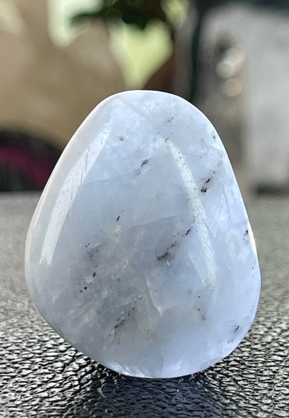 Blauwe Calciet knuffelsteen plat