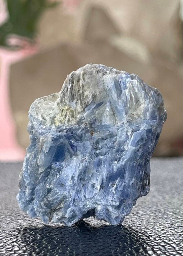 Blauwe Kyaniet uit Brazilië ruw, klein