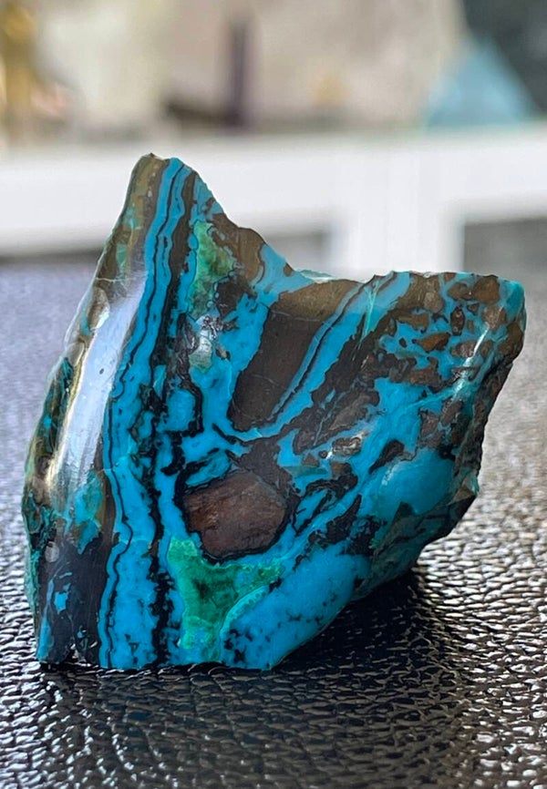 Blauwe Opaal uit Noord-Chili, één zijde gepolijst