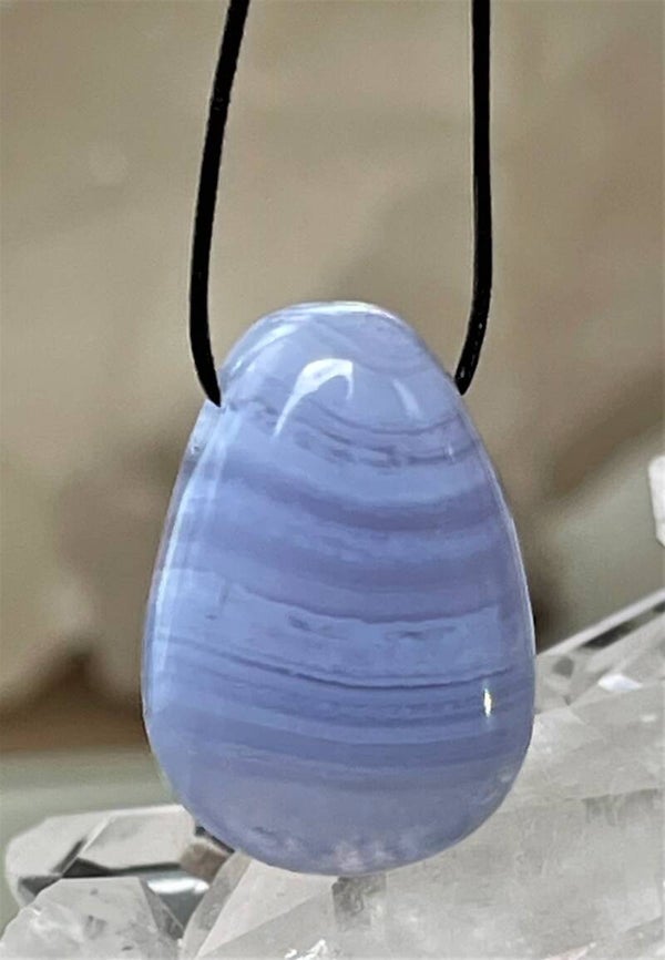 Blue Lace Agaat hangertje doorboord, met veter