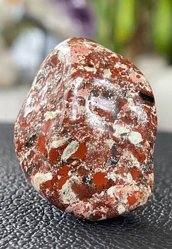 Breccie Jaspis trommelsteen, groot