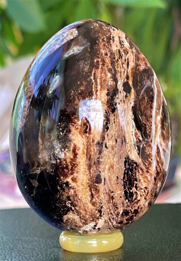 Bruine Opaal ei uit Madagaskar, groot  7,6cm