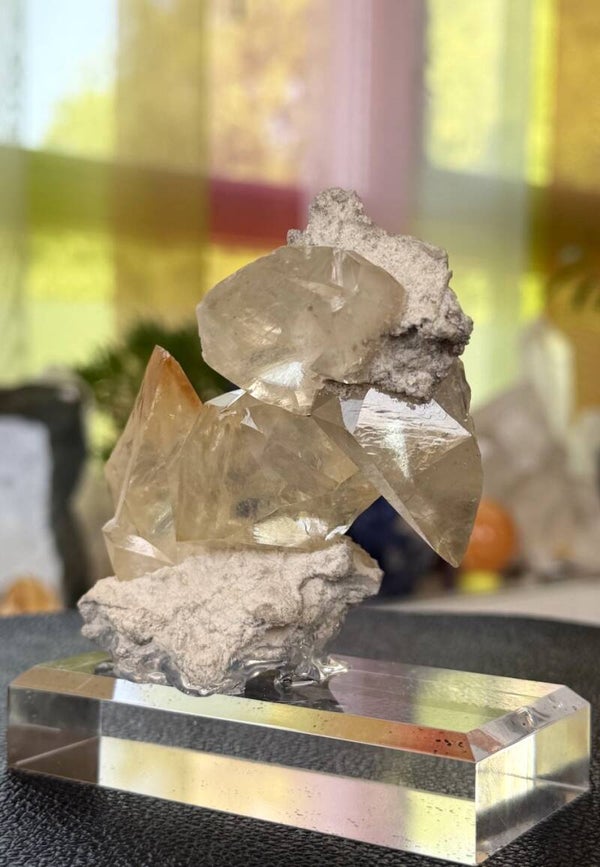 Calciet op Dolomiet uit USA ruw, medium-groot