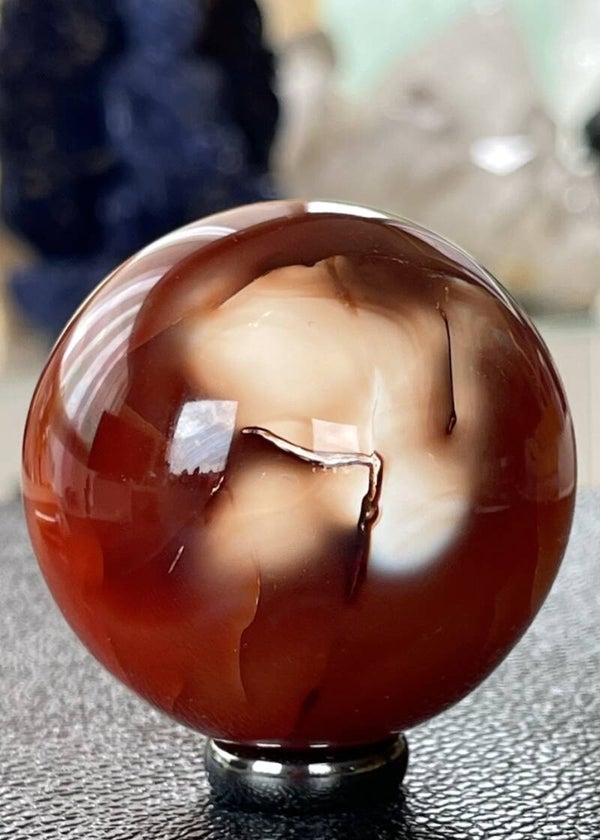 Carneool uit Madagaskar bol, medium 5,7cm