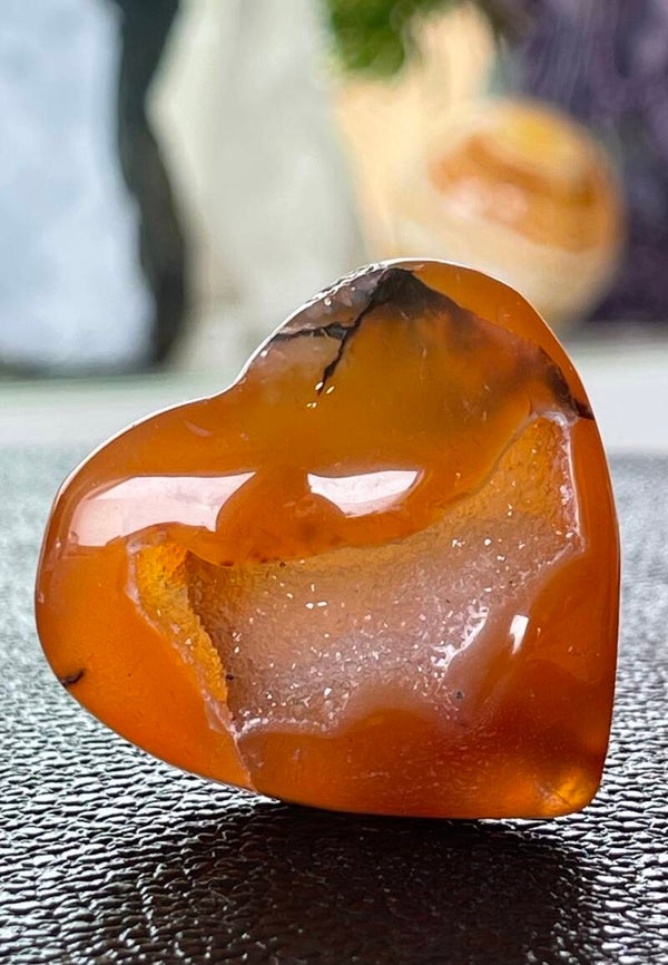 Carneool hart, open gekristalliseerd, medium