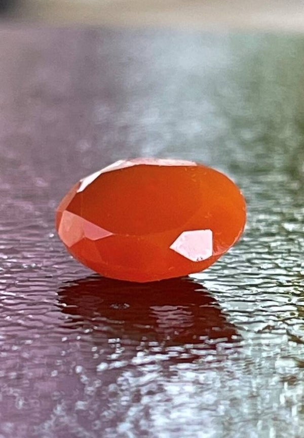 Carneool edelsteen facet geslepen ovaal, klein