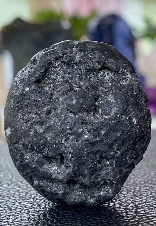 Chalcedoon drusy handsteen, medium