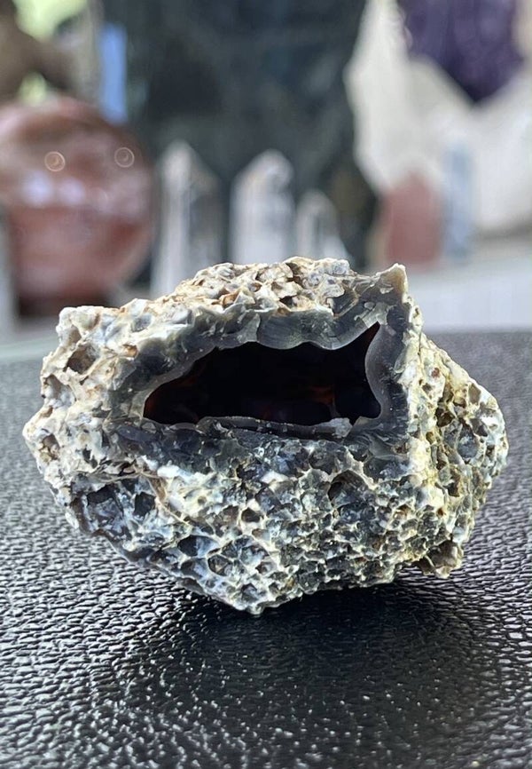 Chalcedoon geode uit Frankrijk ruw, klein