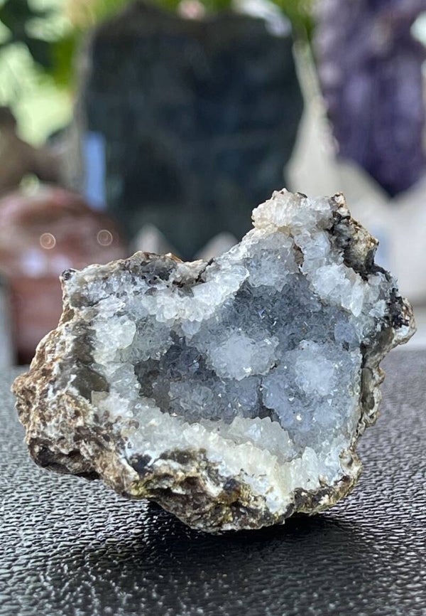 Chalcedoon geode uit Frankrijk ruw, klein