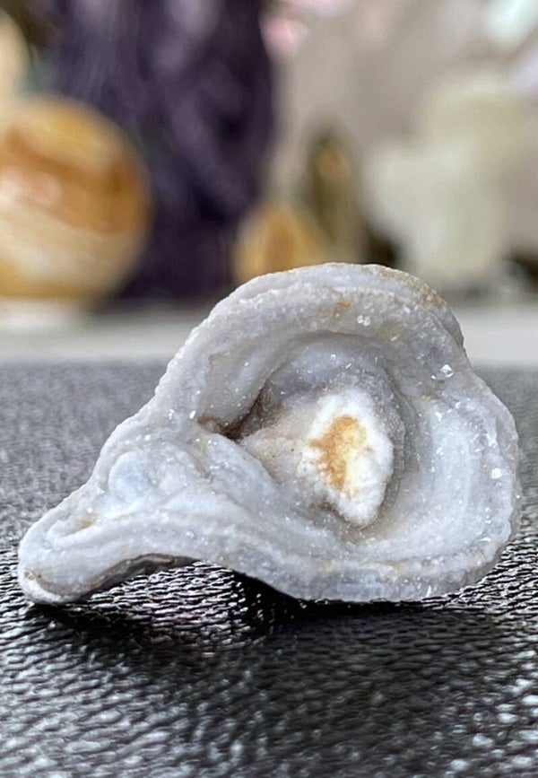 Chalcedoon roosje, ruw