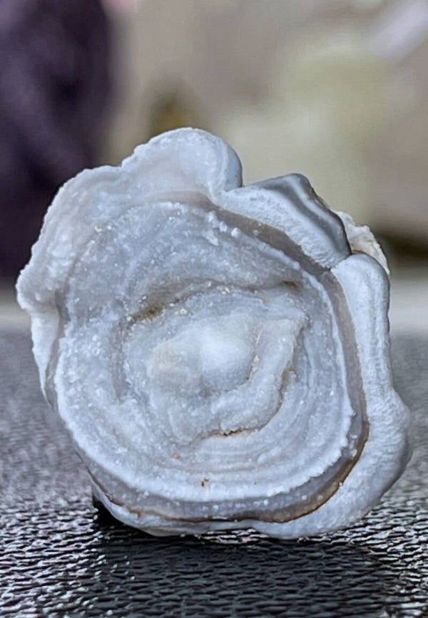 Chalcedoon roosje, ruw