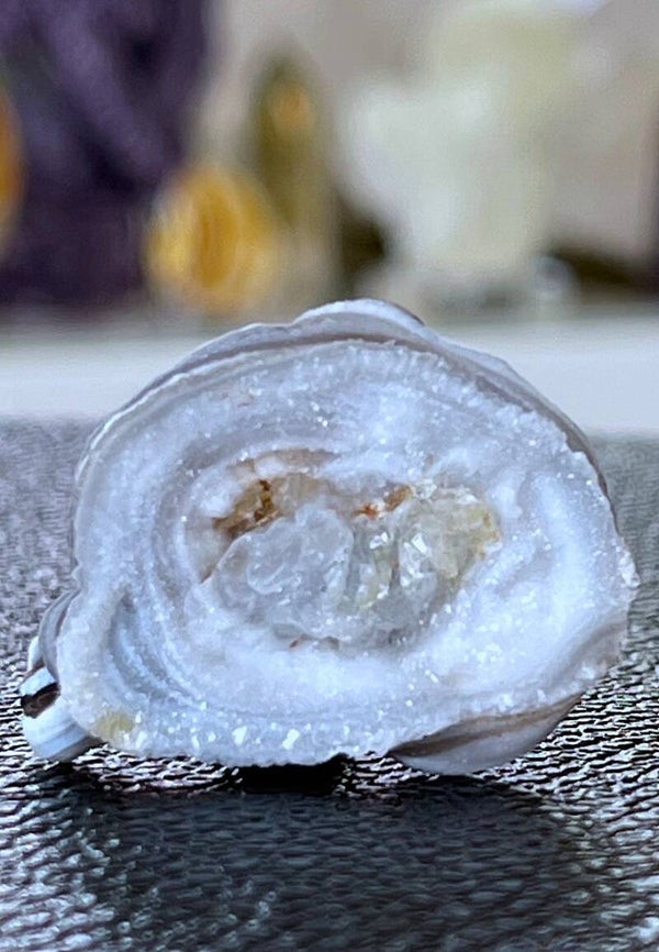 Chalcedoon roosje, ruw