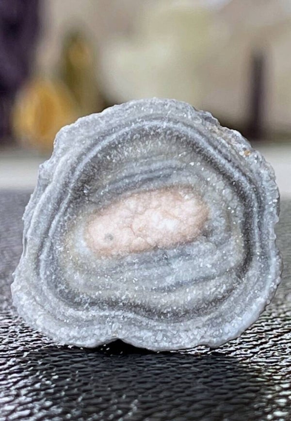 Chalcedoon roosje, ruw