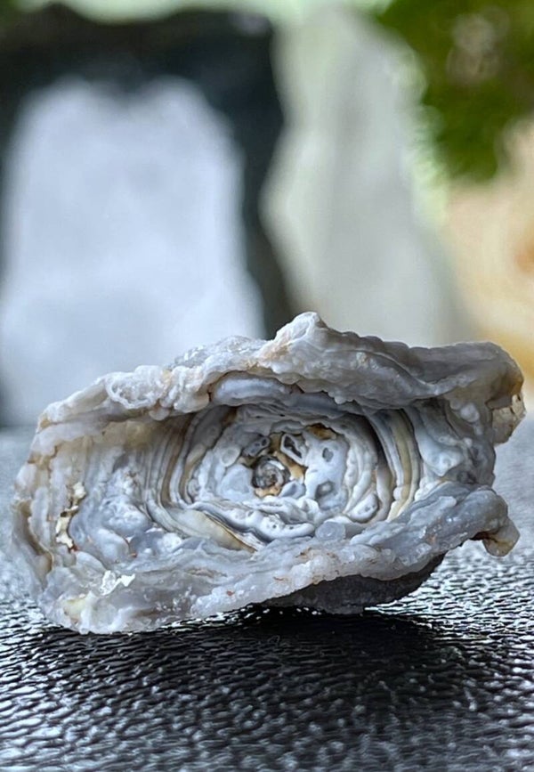 Chalcedoon roosje, ruw