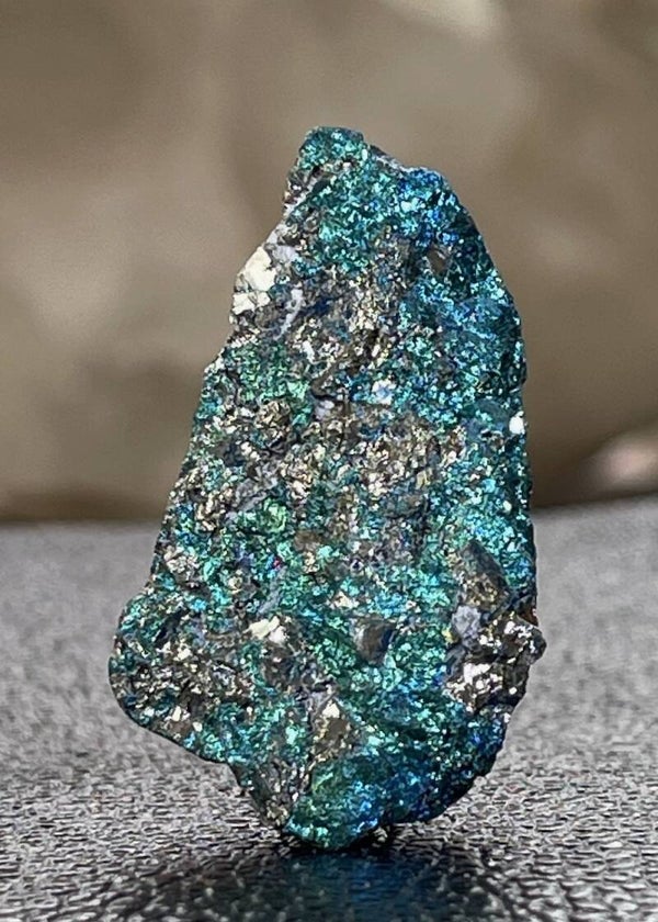 Chalcopyriet uit Mexico ruw, klein