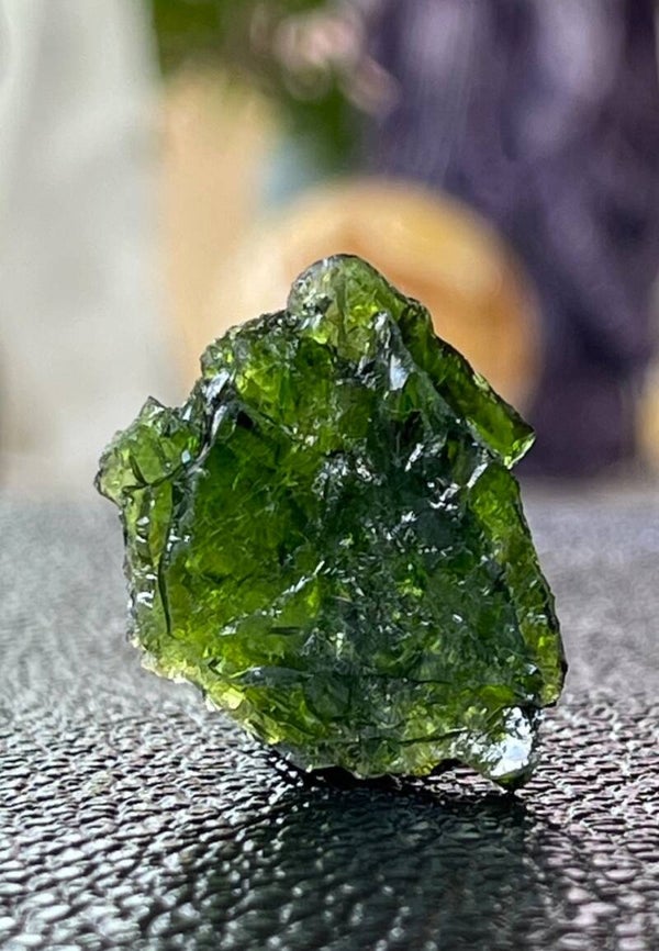 Chroomdiopsiet uit Rusland ruw, klein