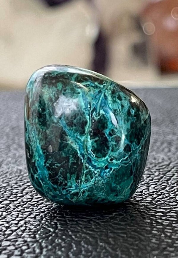 Chrysocolla trommelsteen, medium-groot