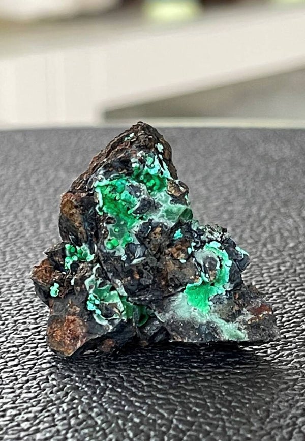 Conichalciet uit Spanje ruw, klein