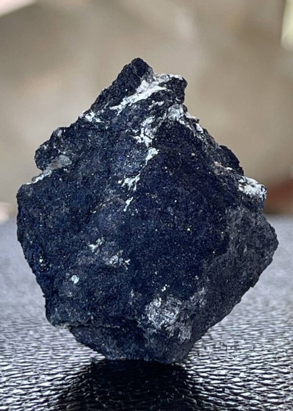Covelliet uit Peru ruw, klein