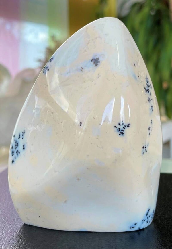 Dendriet Opaal free form staand