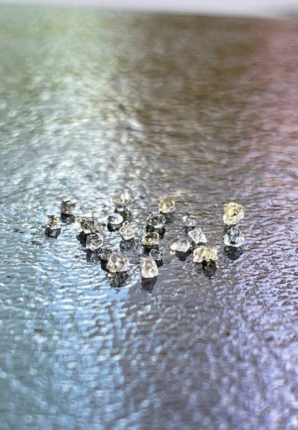 Diamant ruw uit Ethiopië 21 stuks, heel klein