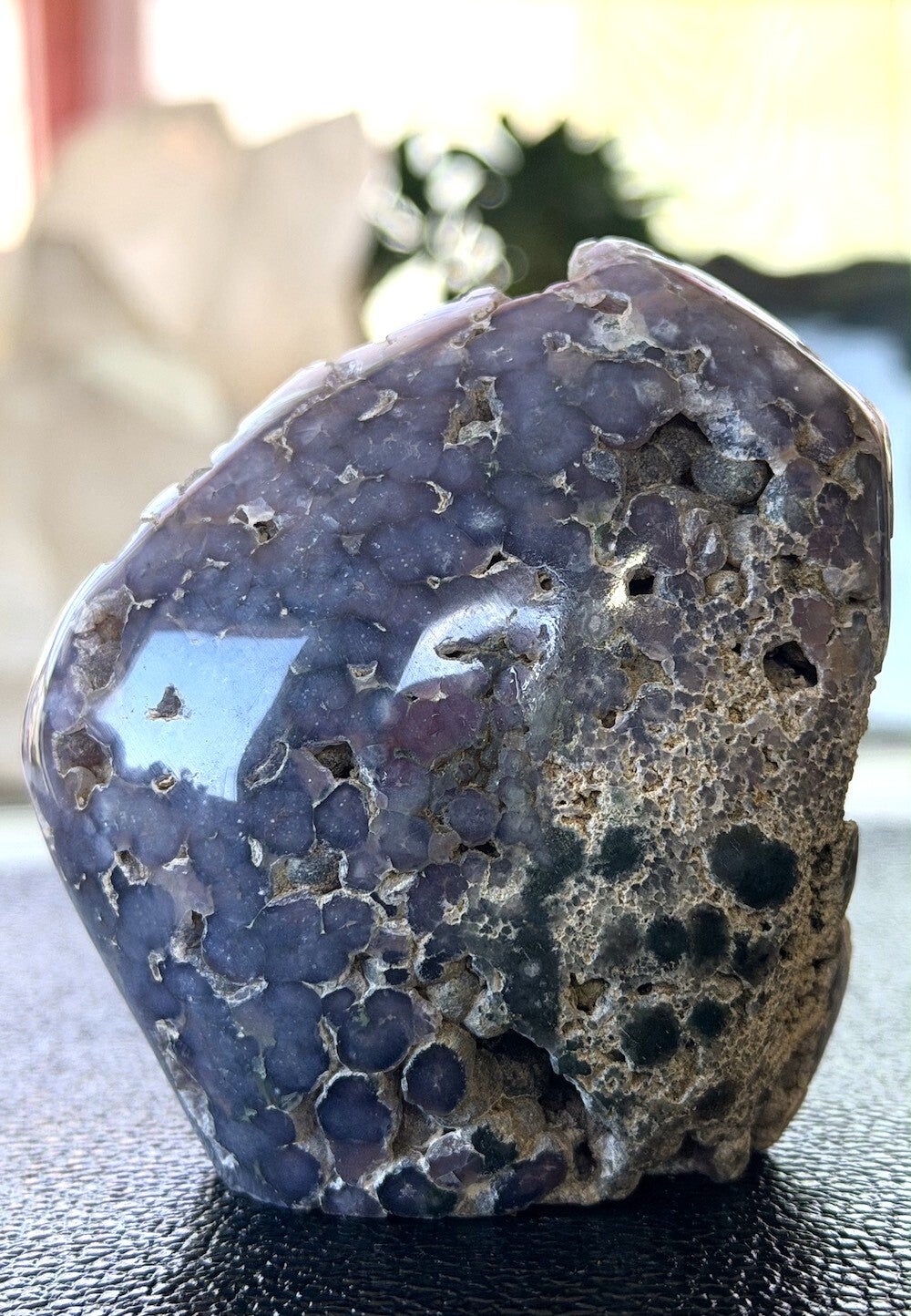 Druif Agaat ruw uit Indonesië, free form één zijde gepolijst, medium