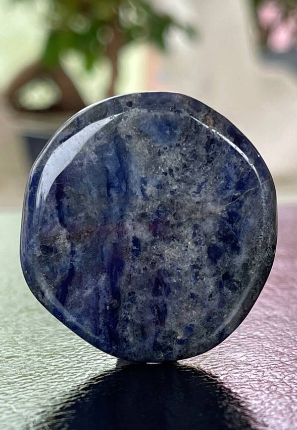 Dumortieriet knuffelsteen plat