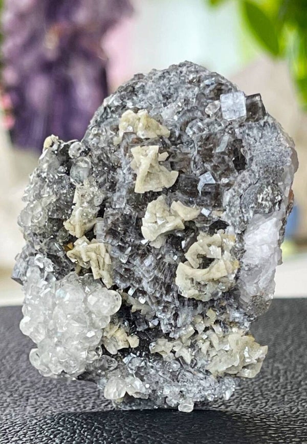 Witte Fluoriet met Calciet en Muscoviet op matrix uit Spanje ruw, medium