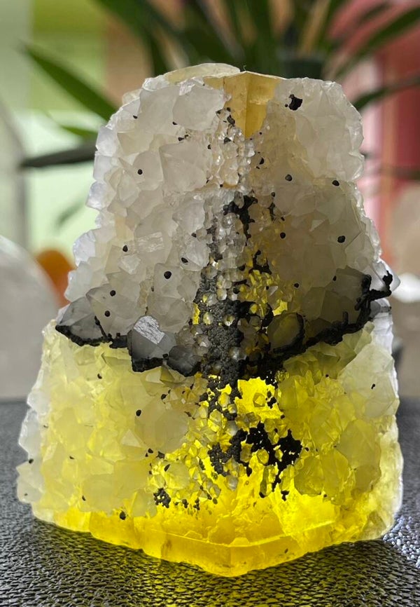 Gele Fluoriet met Kwarts en Pyriet uit Marokko ruw, medium