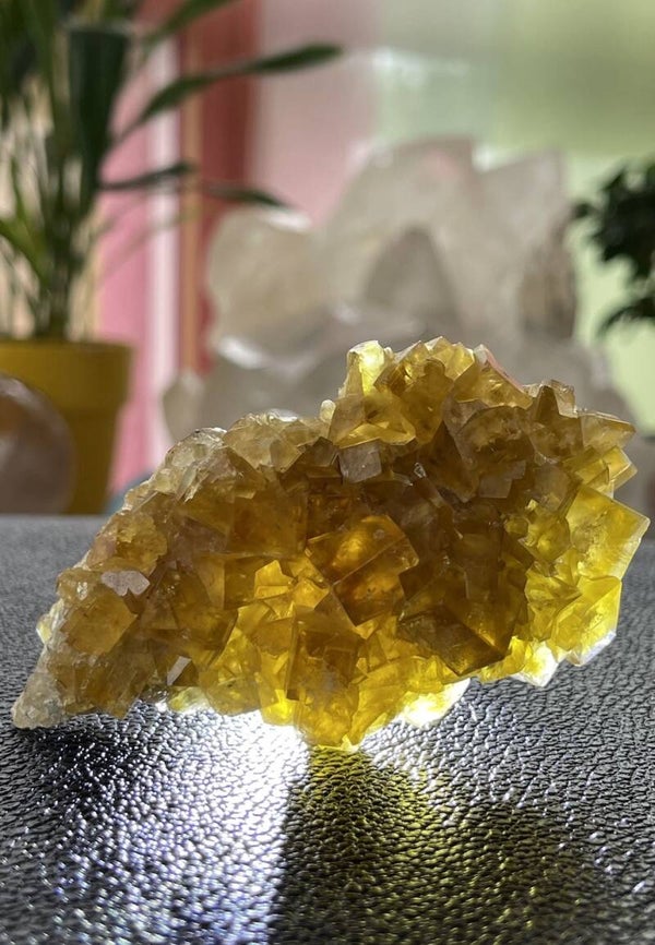 Gele Fluoriet uit Marokko ruw, medium