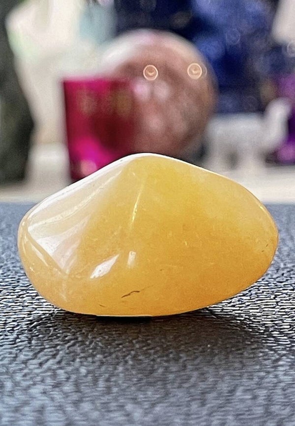Jade Geel trommelsteen, groot