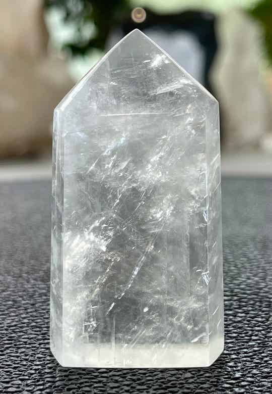 Gele Regenboog Calciet gepolijste punt, klein-medium