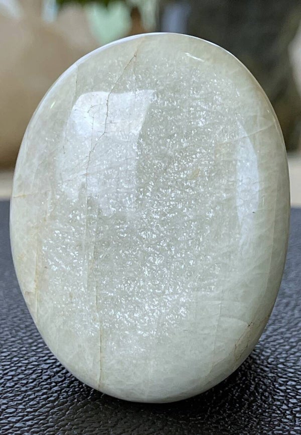 Groene Maansteen handsteen, medium