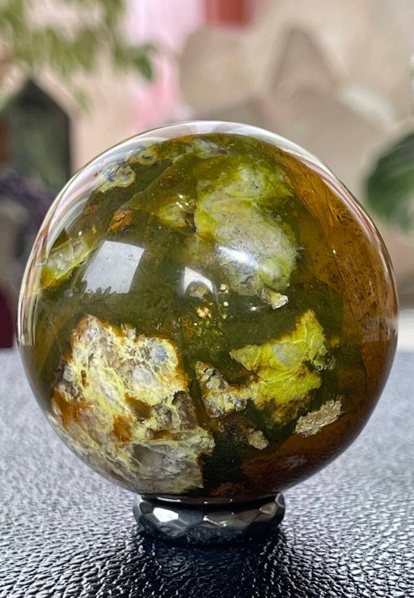 Groene Opaal bol uit Madagaskar, medium 5,9cm