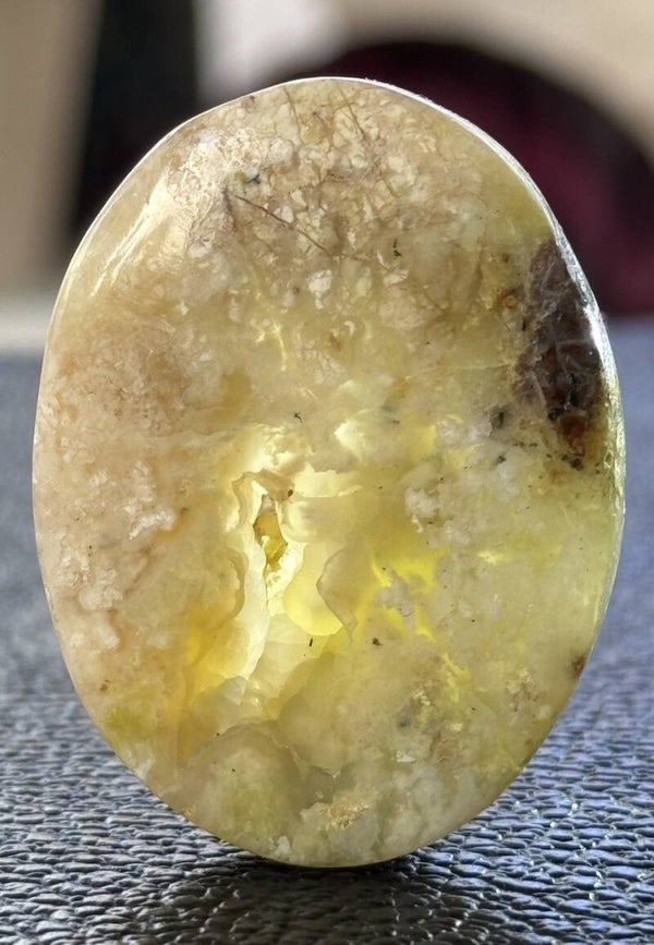 Groene Opaal knuffelsteen plat